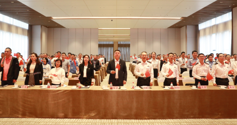 用音符谱写初心 用歌声唱响使命--音乐思政课走进k8com官网科技